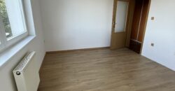 Slunný byt 2+kk po rekonstrukci v uzavřené rezidenci – Táboritská 432,Poděbrady (35 m²)