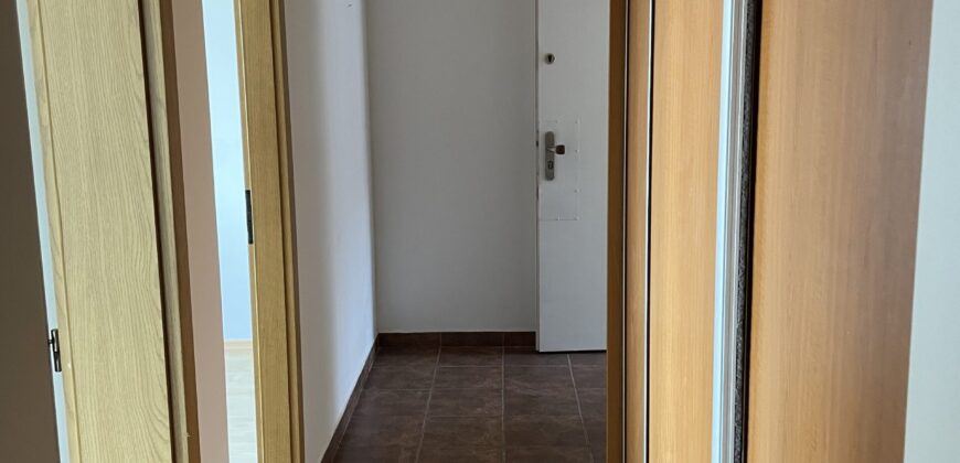 Slunný byt 2+kk po rekonstrukci v uzavřené rezidenci – Táboritská 432,Poděbrady (35 m²)